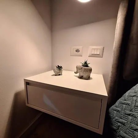 Apartment Center
